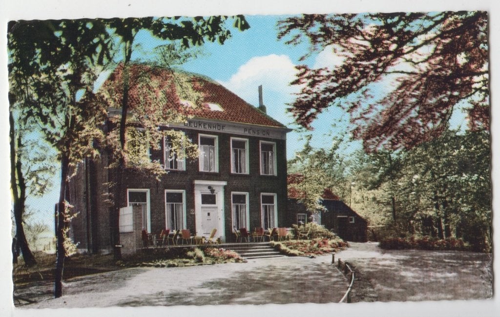540 Bergeijk Hotel-Pension Beukenhof Verzonden Kaart B85, Verzamelen, Ansichtkaarten | Nederland, Verzenden, 1960 tot 1980, Gelopen