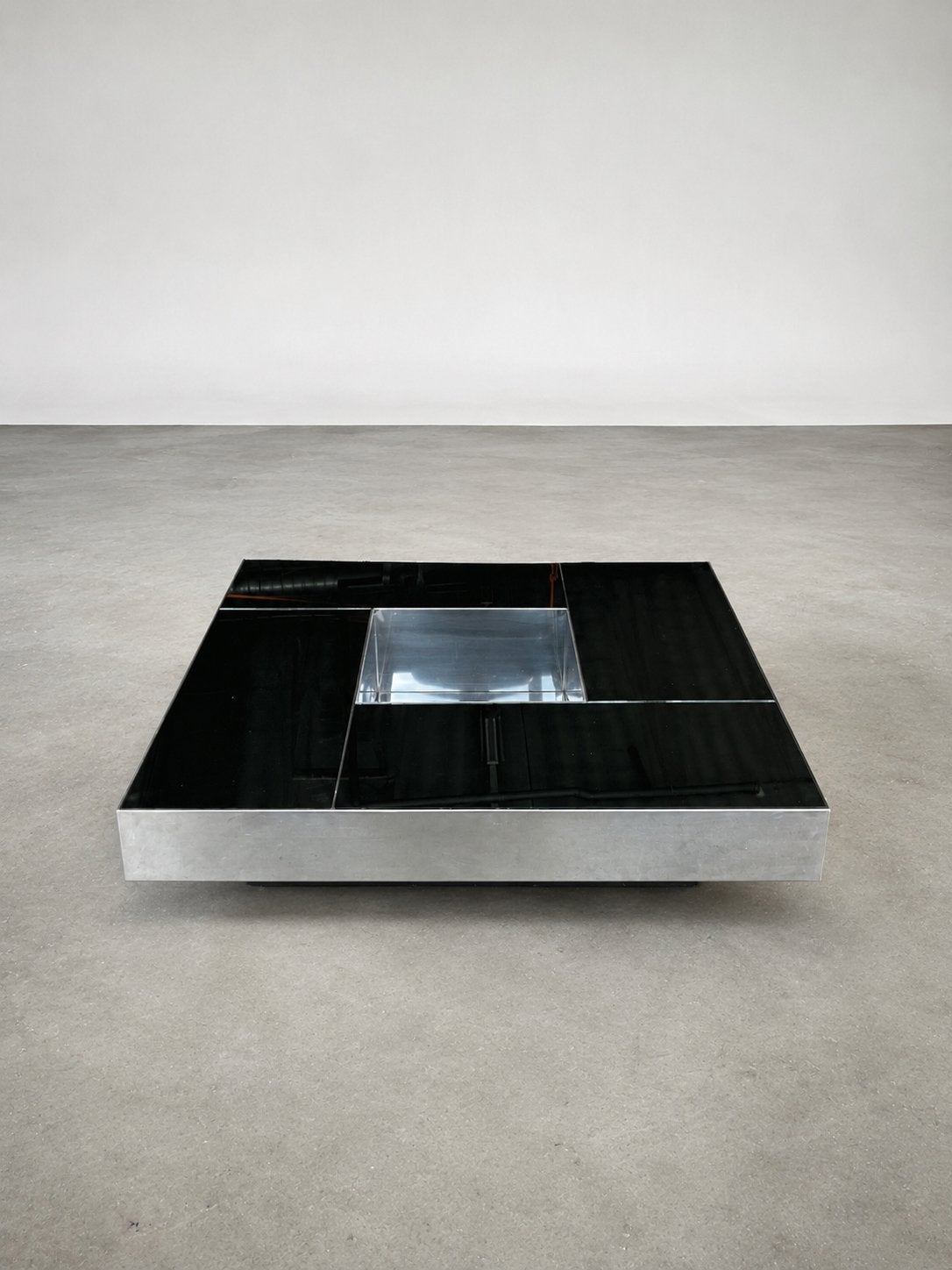 1970s/80s NY form salontafel mirrored steel & glass, Ophalen