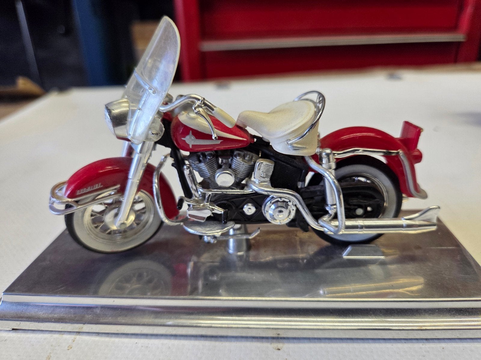 Maisto Harley-Davidson 1962 FLH Duo Glide model, Overige merken, 1:32 tot 1:50, Overige typen, Ophalen of Verzenden