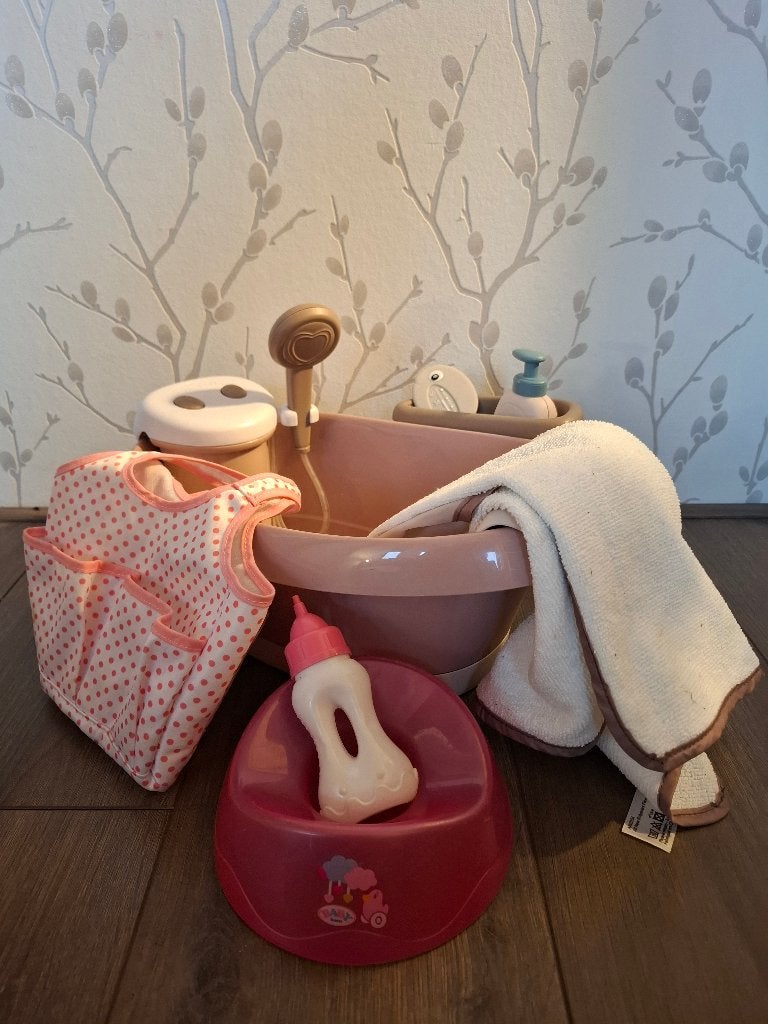 Baby born badje + potje, Ophalen, Gebruikt, Babypop