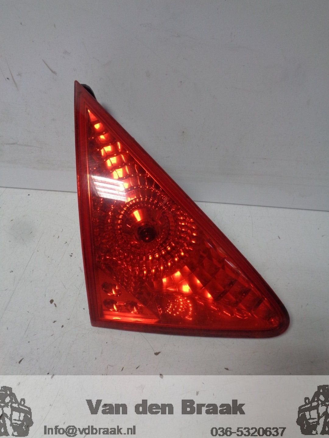 Peugeot 3008 2009-2015 Achterlicht links binnenzijde, Gebruikt, -, Herkomst onderdeel bekend, -