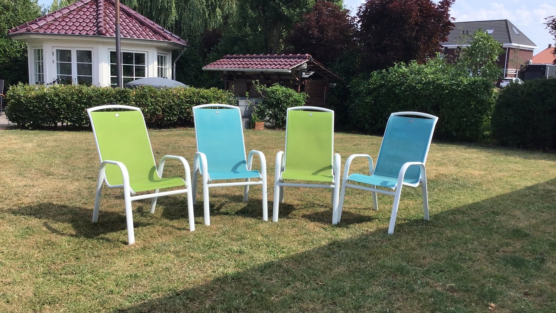 Buiten stoel. Stoelen, Ophalen, Strak, Wit, Overige materialen