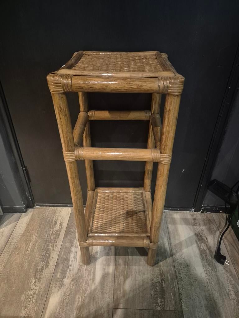 Rotan plantentafel met twee niveaus, Overige materialen, Minder dan 55 cm, Gebruikt, Vierkant