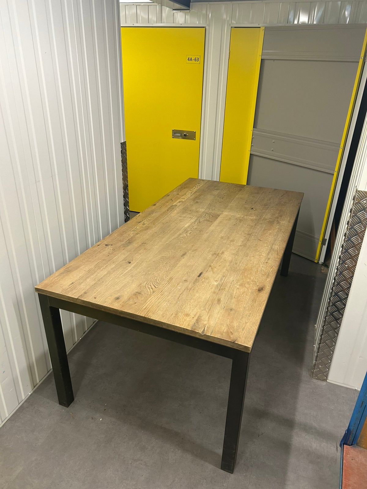 Vergrijsde eiken eettafel, Ophalen, 200 cm of meer, 50 tot 100 cm, Zo goed als nieuw