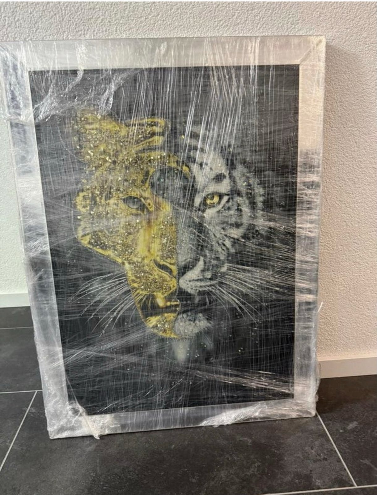 Modern schilderij tijger en leeuw goud/zwart, Antiek en Kunst, Ophalen, Met textuur, Dieren, Gemengde techniek