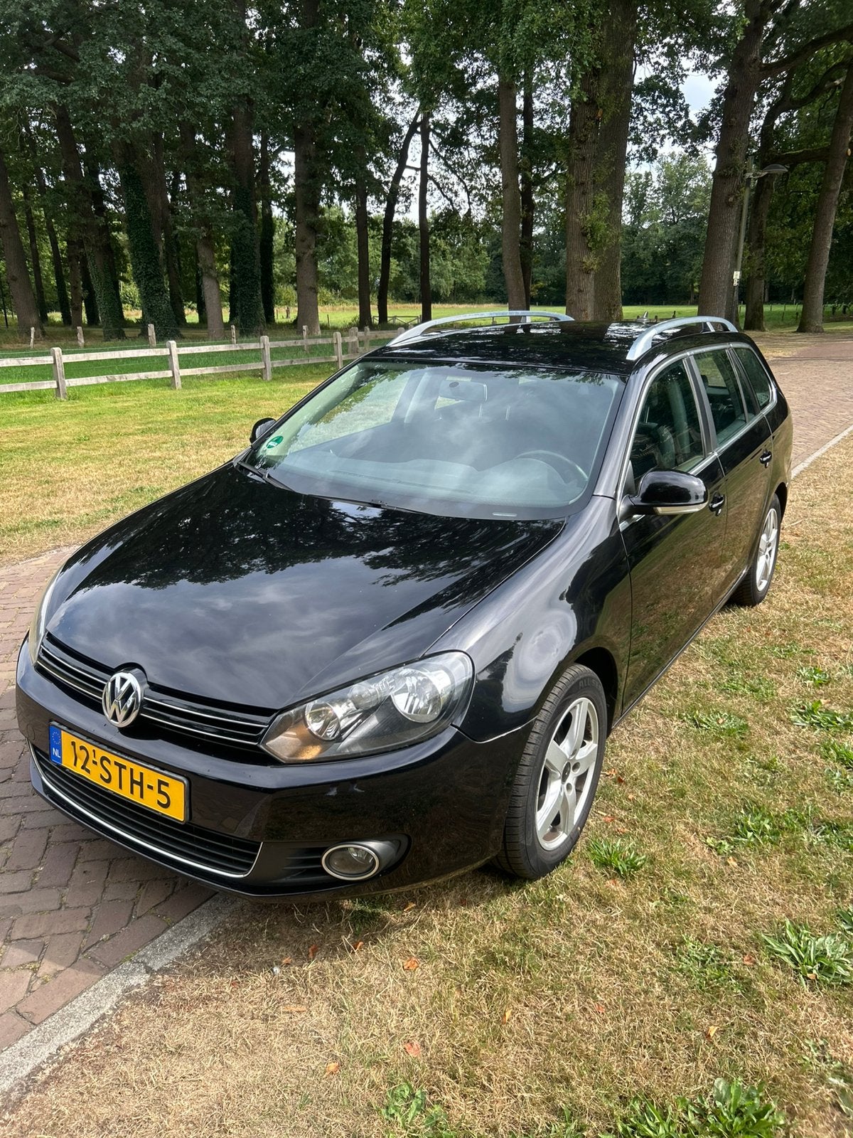 Volkswagen Golf 1.2 TSI Variant 2011 Zwart, Voorwielaandrijving, 680 kg, 4 cilinders, Zwart