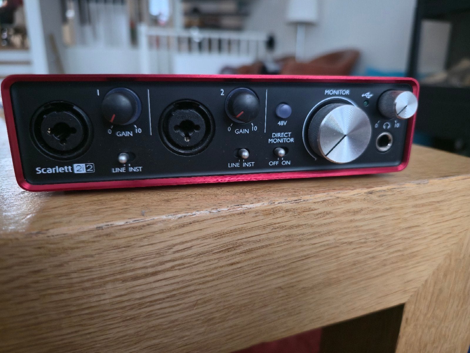 Focusrite Scarlet 2i2 (2nd gen/ 2e editie), Computers en Software, Ophalen of Verzenden, Gebruikt, Focusrite