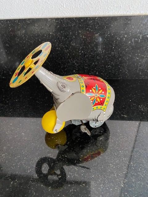 Flying Elephant Jumbo jaren '60 Yone Japan, Ophalen of Verzenden