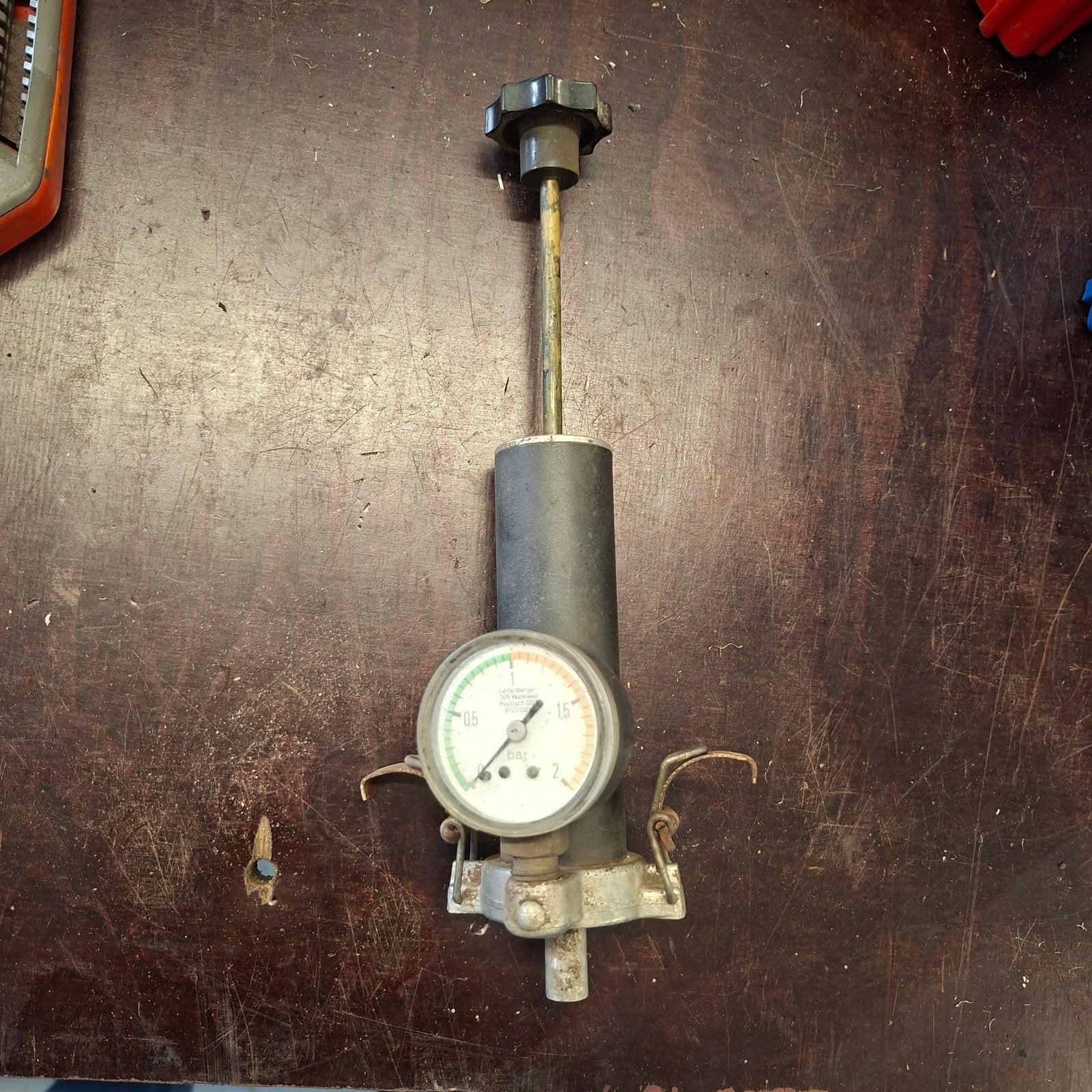 Leitenberger Druktestpomp met Manometer, Auto diversen, Autogereedschap, Ophalen of Verzenden, Gebruikt