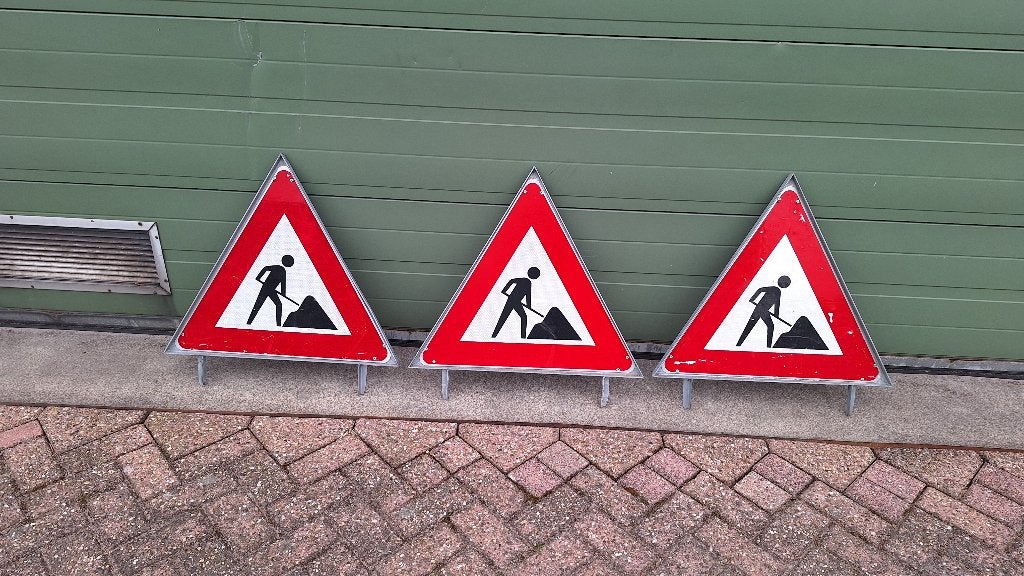 bord werk in uitvoering 3 x, Ophalen, Gebruikt, Overige typen, Industriepark 2a 9351PA Leek