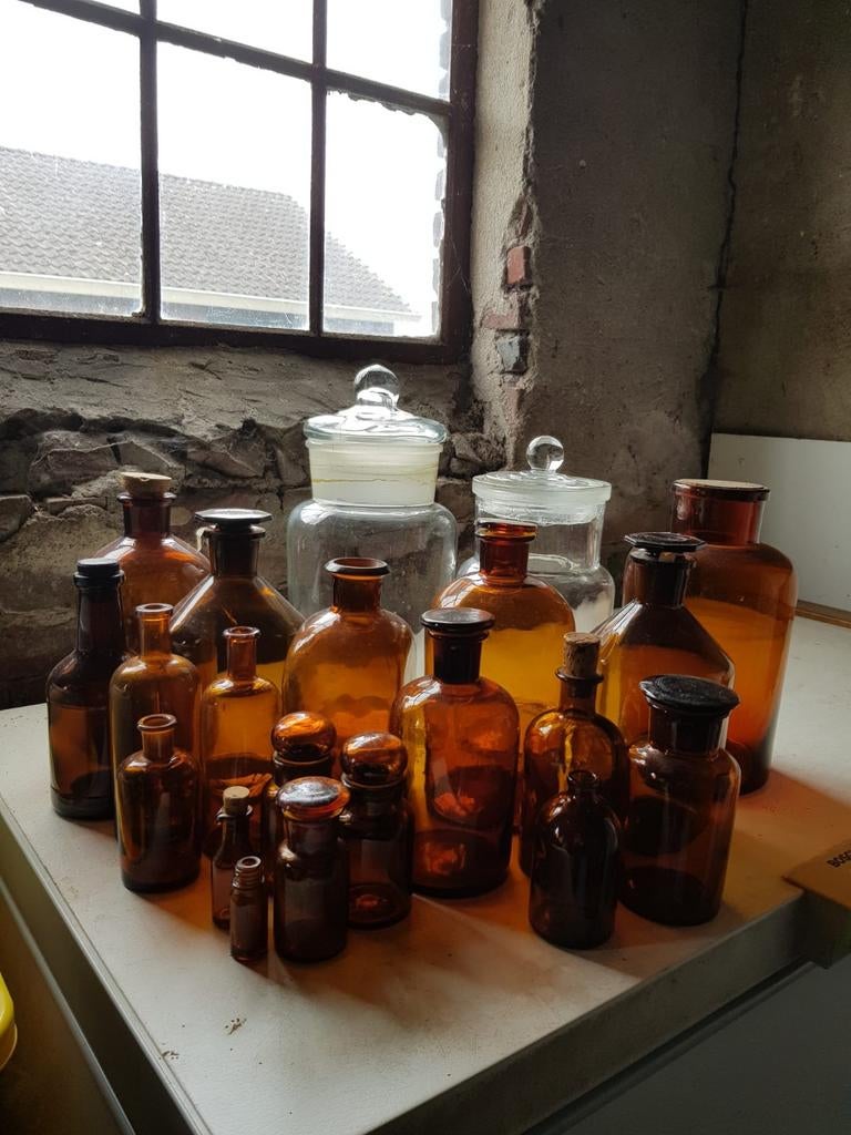 Antieke Apothekersflessen en Potten - Diverse Maten, Antiek en Kunst, Antiek | Vazen, Ophalen