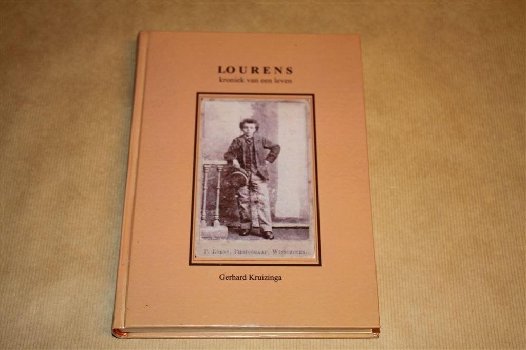 Lourens, kroniek van een leven. 1879 1963., Ophalen of Verzenden, Zo goed als nieuw