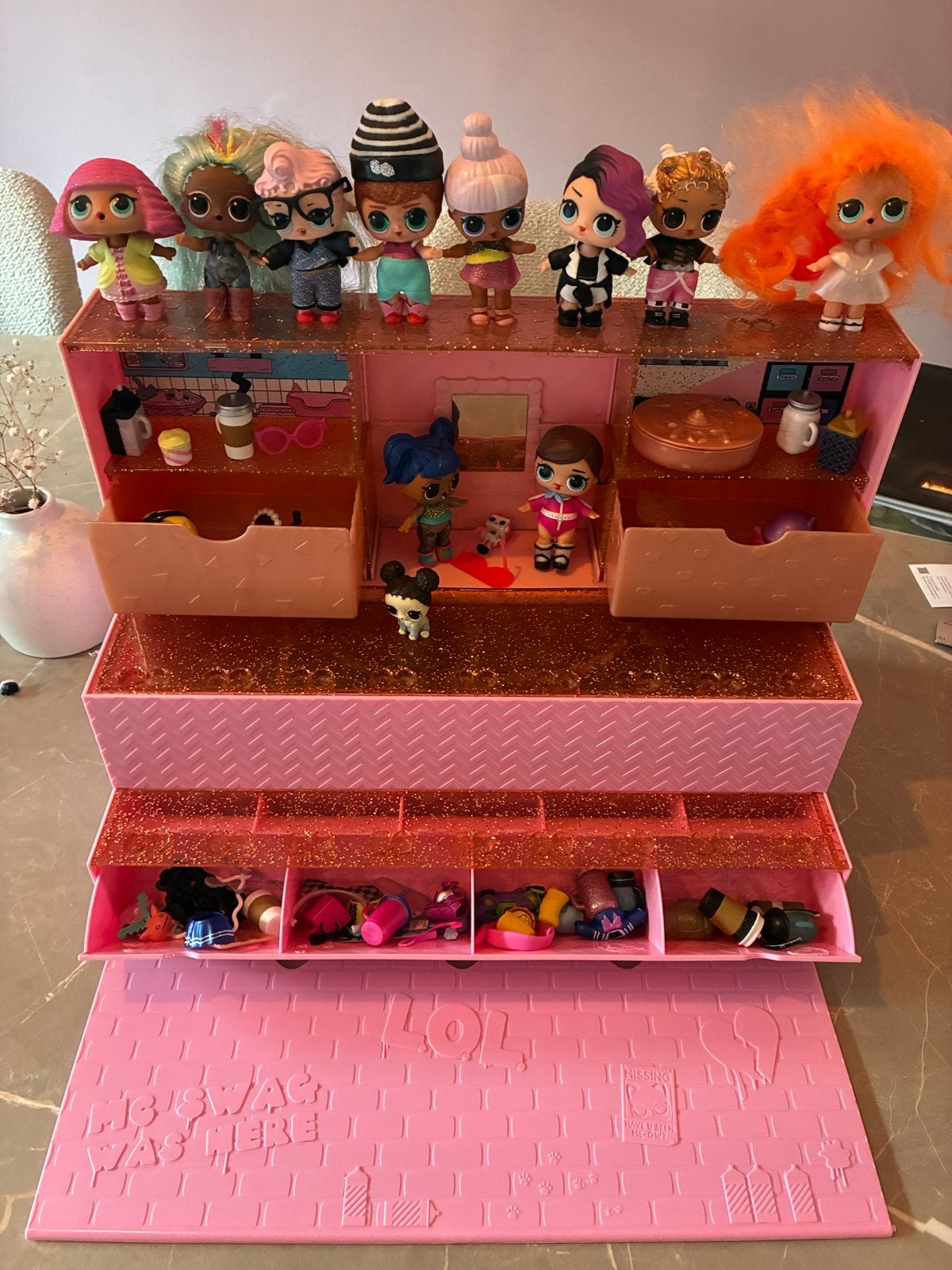 LOL Surprise Poppenhuis met 10 poppen en accessoires, Ophalen of Verzenden, Gebruikt, Overige typen