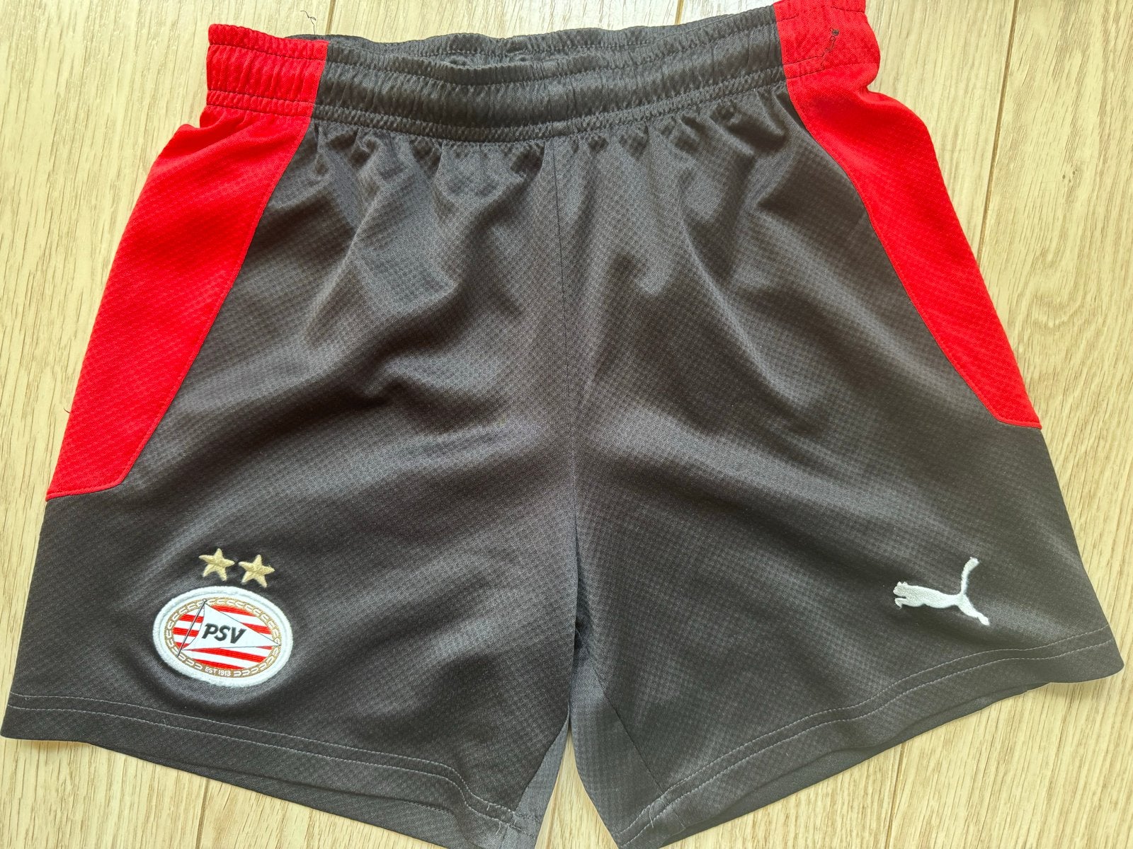 PSV Puma Voetbalbroekje Maat 152 (11-12 jaar), Ophalen of Verzenden, Zo goed als nieuw, Jongen of Meisje