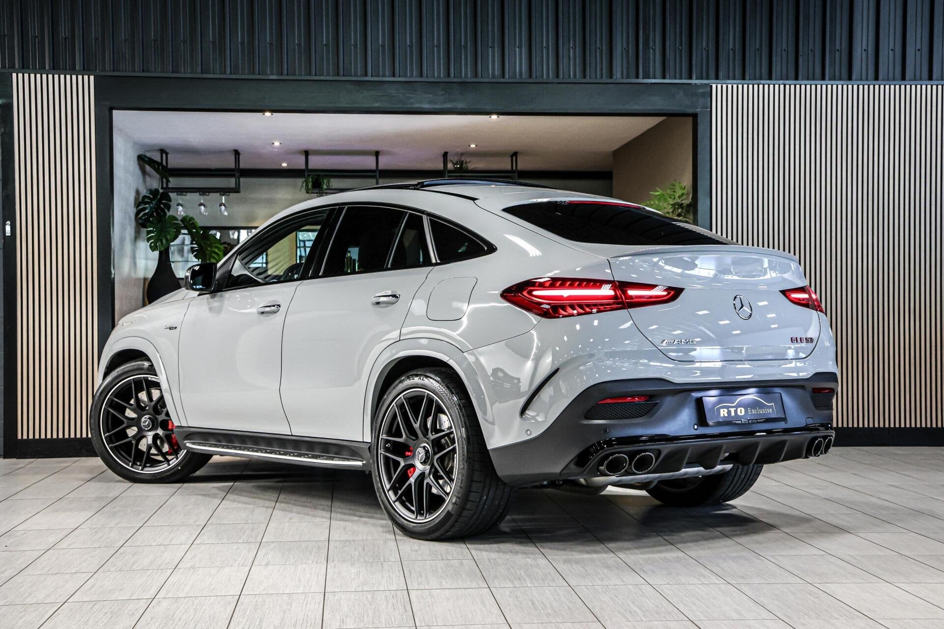 Mercedes GLE-klasse AMG 53 Hybrid 4MATIC+|Night|Carbon|HUD, Gebruikt, Met garantie (alle), GLE, Vierwielaandrijving