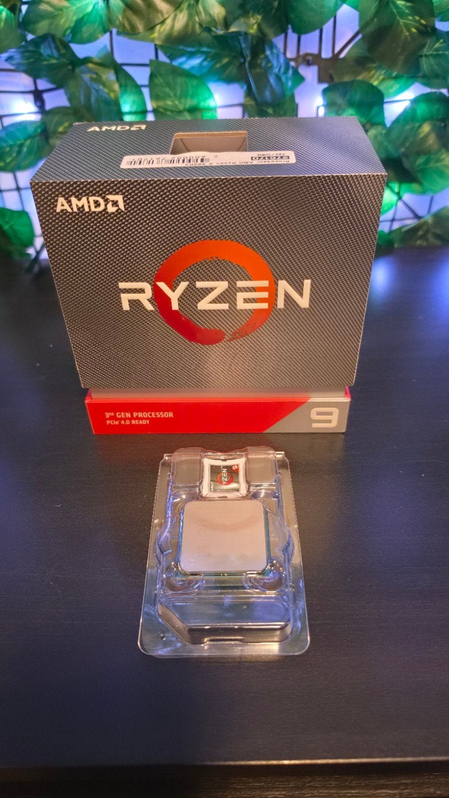 AMD Ryzen 9 3950X Processor - Gebruikt met originele doos, Gebruikt, Ophalen of Verzenden, AM4, 16-core