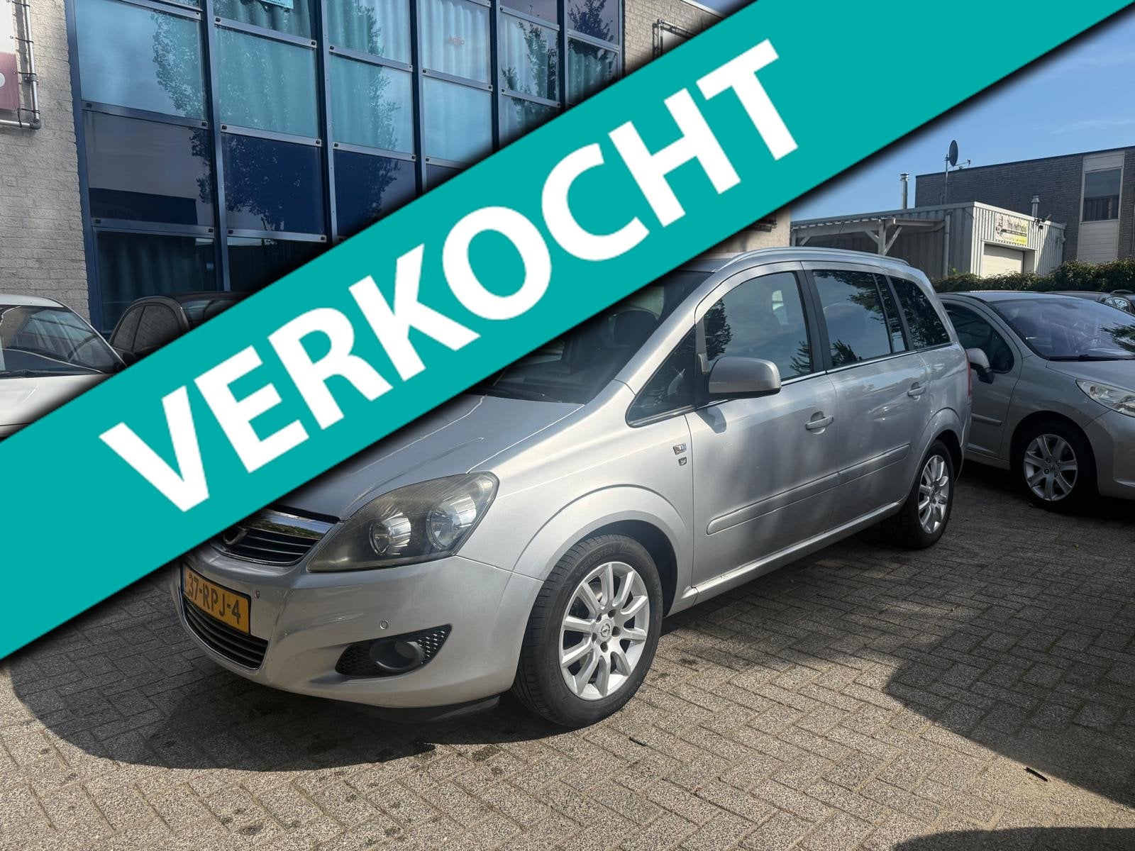 Opel Zafira 1.6 111 years Edition 7 ZITTER, TREKHAAK, APK 09, Auto's, Voorwielaandrijving, Euro 5, Gebruikt, 4 cilinders