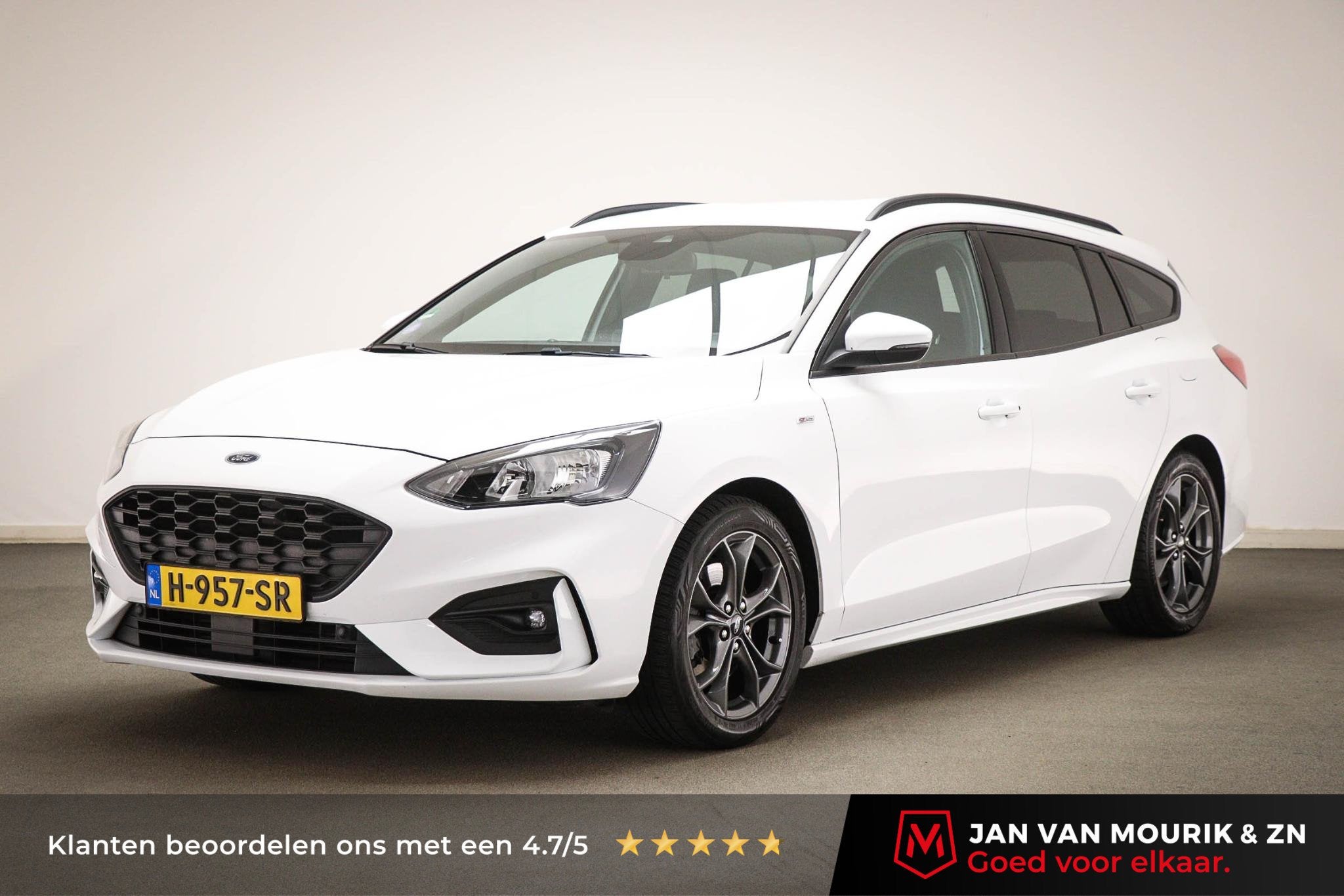 Ford Focus Wagon 1.0 EcoBoost ST Line Business | WINTER PACK, Gebruikt, Met garantie (alle), 1283 kg, Wit
