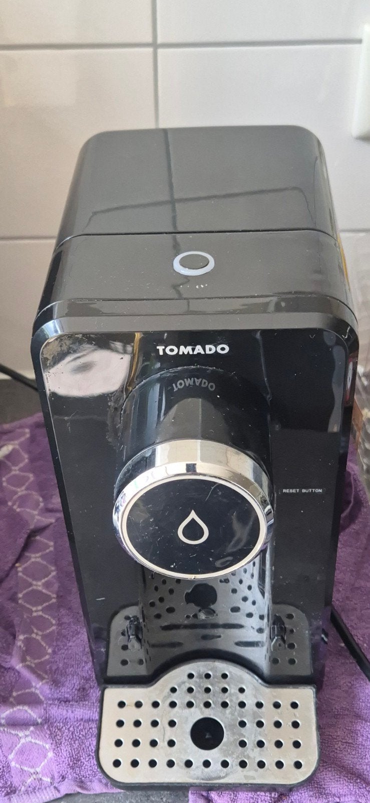 Tomado TWD2501B Instant Heetwaterdispenser - Zwart, Witgoed en Apparatuur, Waterkokers, 2 liter of meer, Ophalen of Verzenden