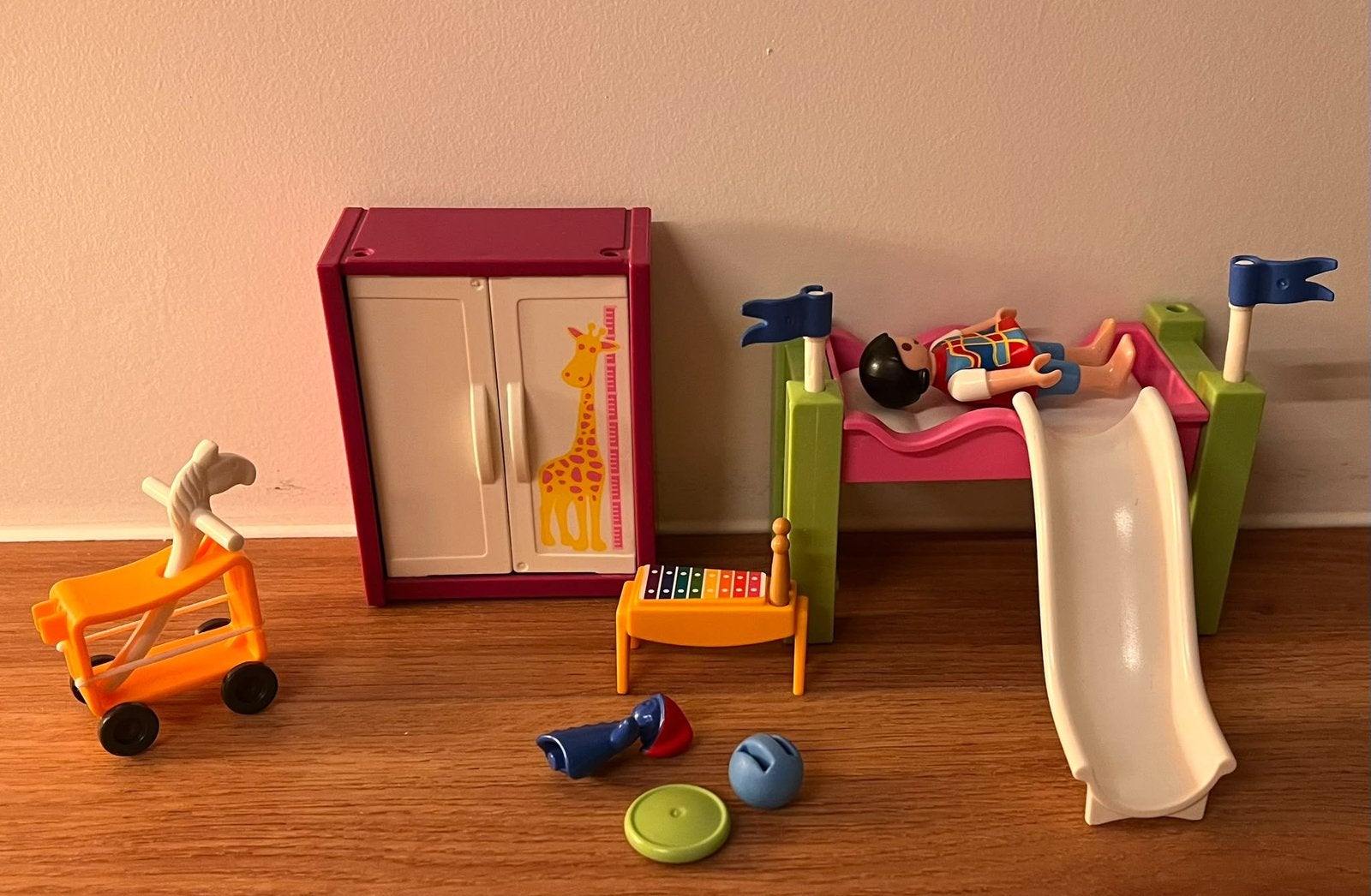 Playmobil hoogslaper kinderslaapkamer 5579, Ophalen of Verzenden, Zo goed als nieuw