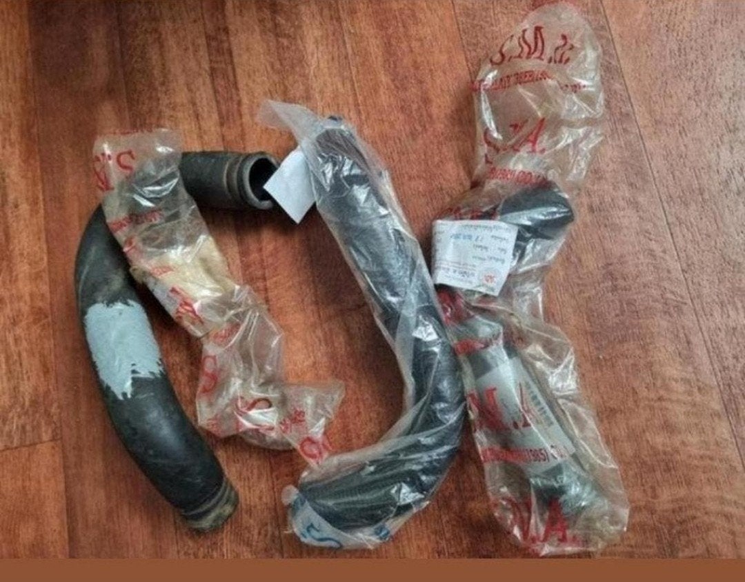 Radiateur slangen toyota corolla ke30 nieuw €50,00

3 stuks, Auto-onderdelen, Ophalen of Verzenden, Nieuw, Toyota