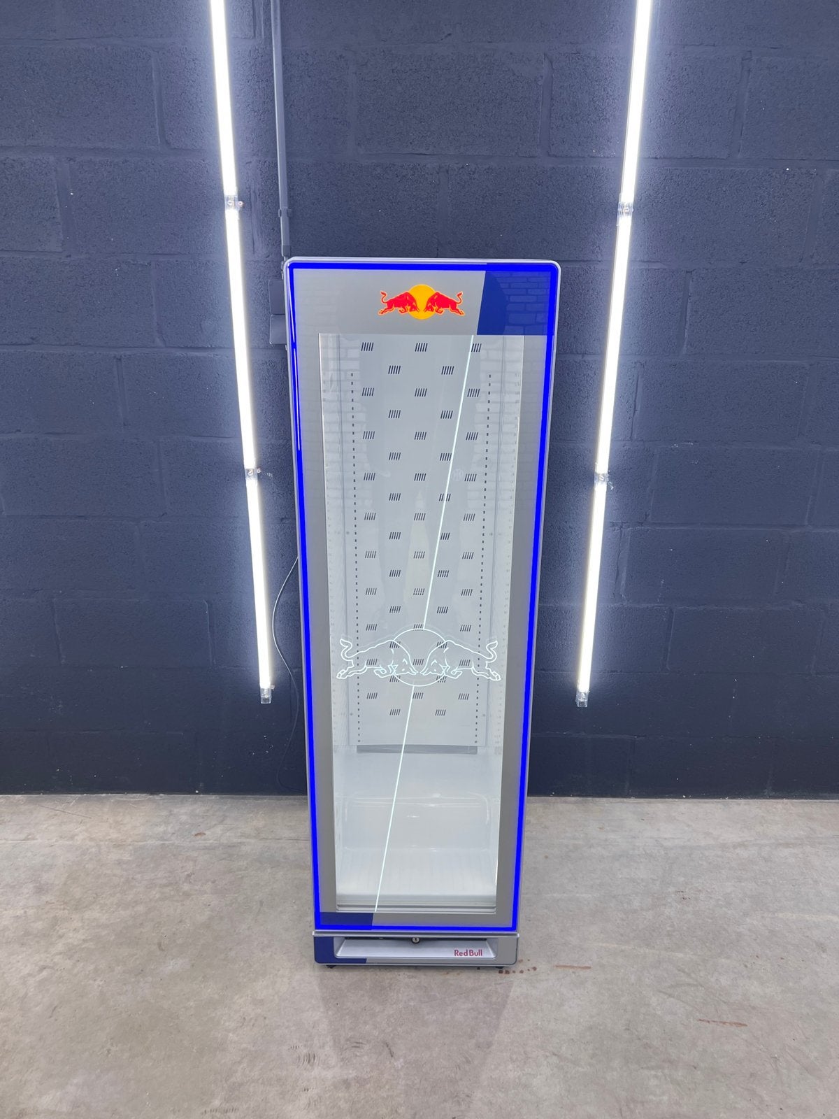 Redbull eco cooler medium, Ophalen, Zonder vriesvak, Minder dan 45 cm, 200 liter of meer