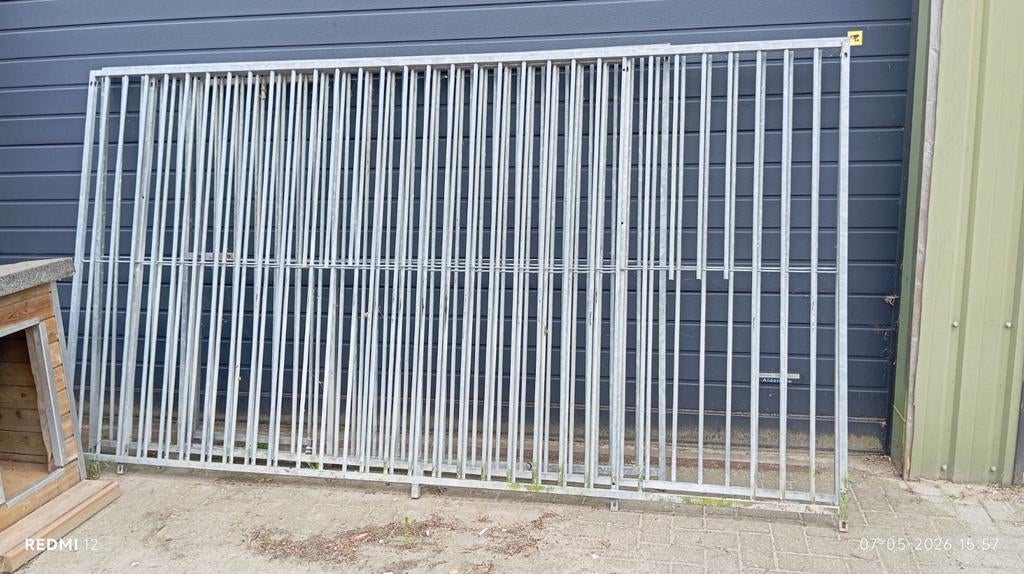 Hondenren 300x200 hoogte 1,65, Dieren en Toebehoren, Ophalen of Verzenden, 110 cm of meer, 100 cm of meer