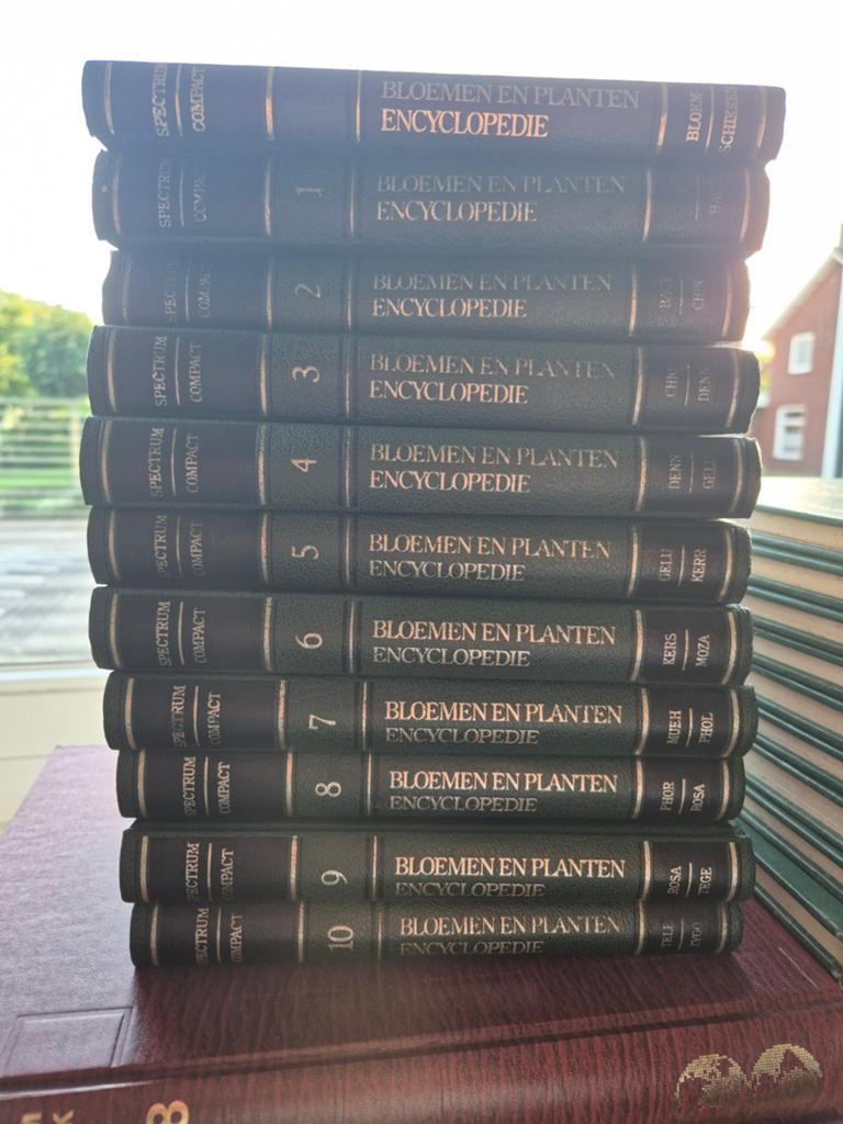 Spectrum Compact Encyclopedie: Bloemen en Planten, Boeken, Encyclopedieën, Ophalen, Bloemen en Planten