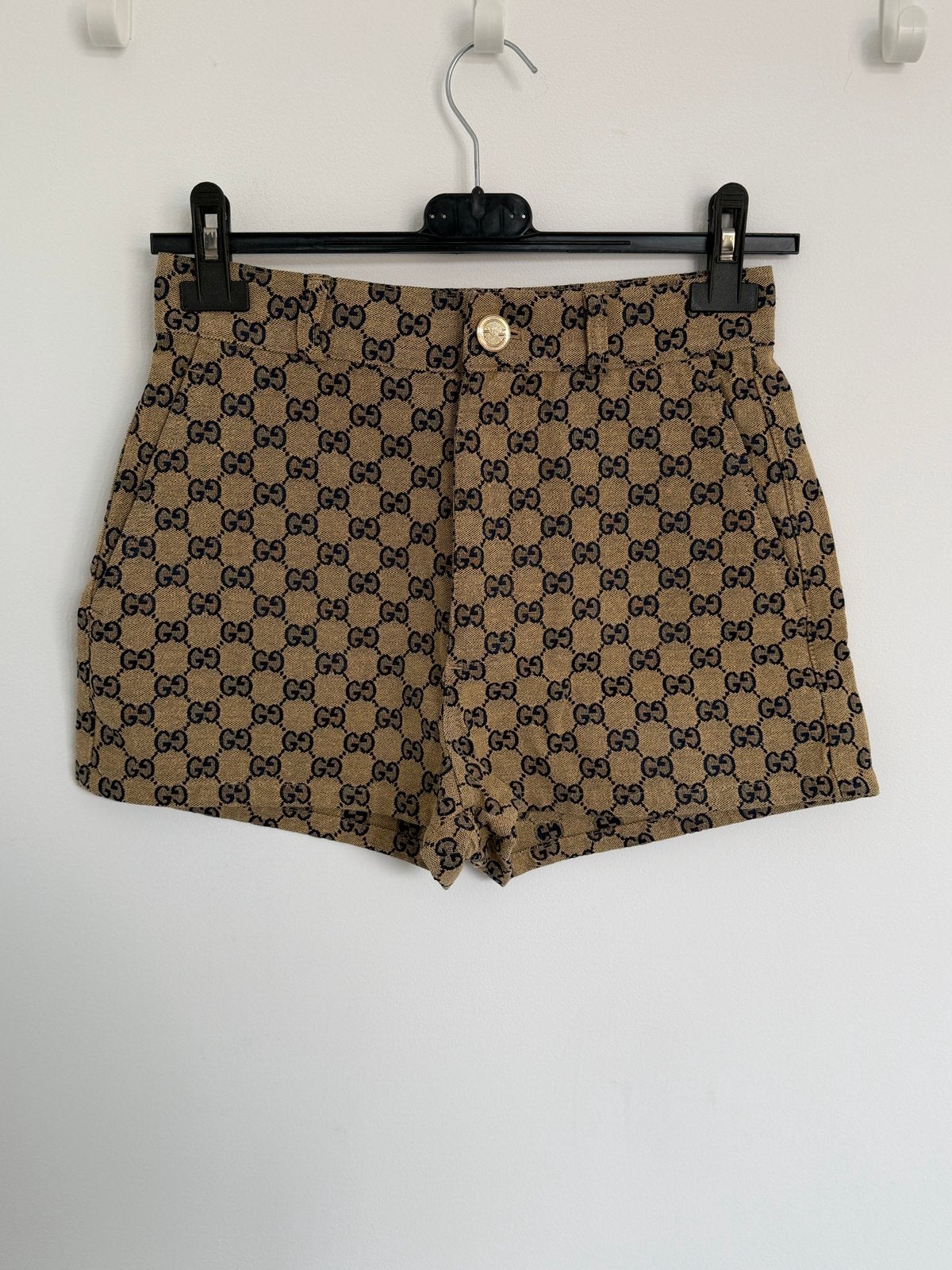 Gucci GG Monogram Shorts - Zo goed als nieuw, Kleding | Dames, Ophalen, Kort, Beige, Zo goed als nieuw