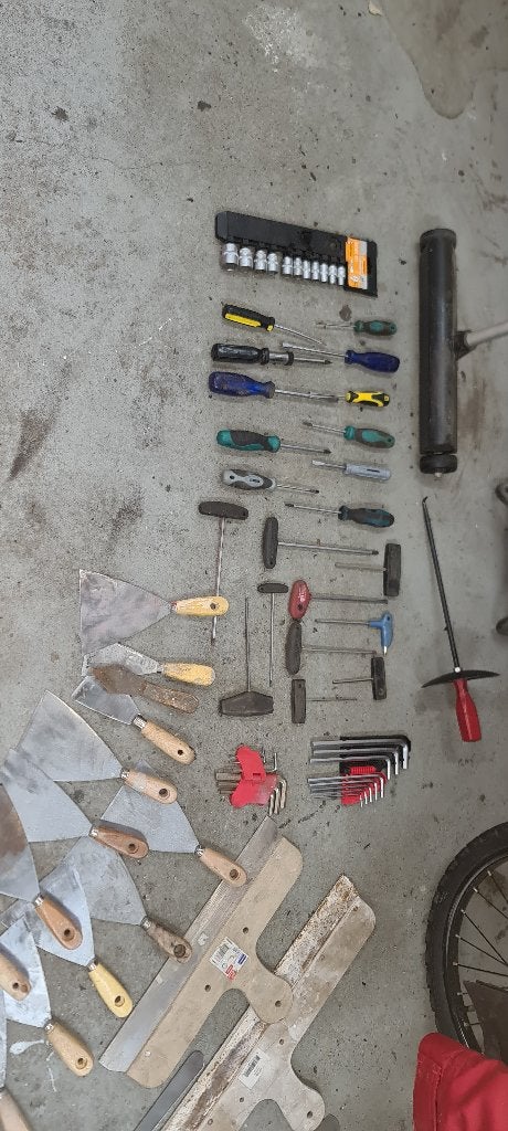 Handgereedschap, Ophalen, Gebruikt, Inbusset