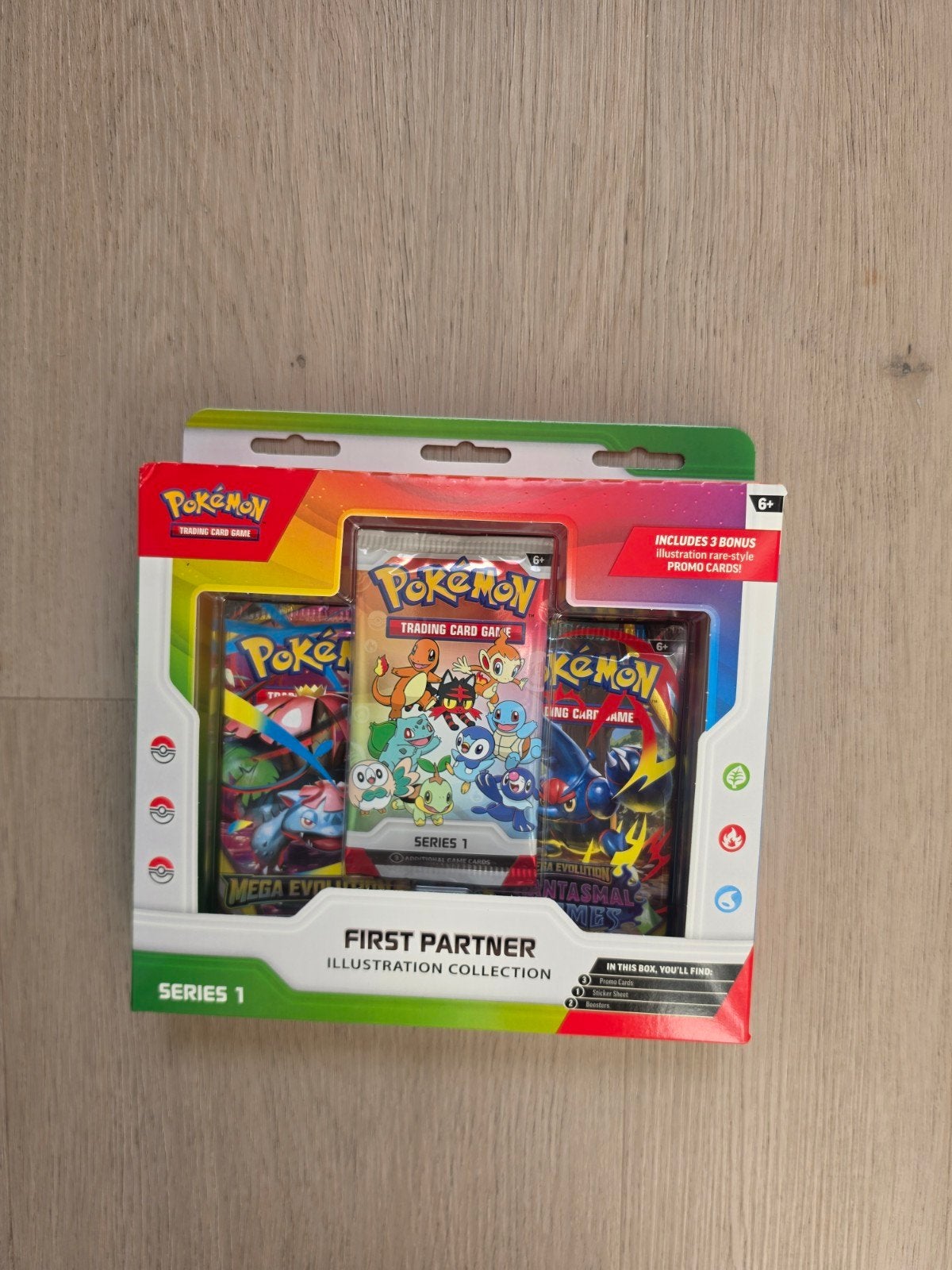 Pokémon First Partner Illustration Collection Series 1, Hobby en Vrije tijd, Ophalen of Verzenden, Nieuw, Booster