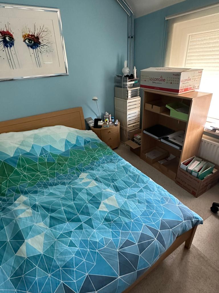 Bed 140x200 met 2 lattenbodems, matras en headboard, Ophalen, Overige materialen, Gebruikt, Overige kleuren
