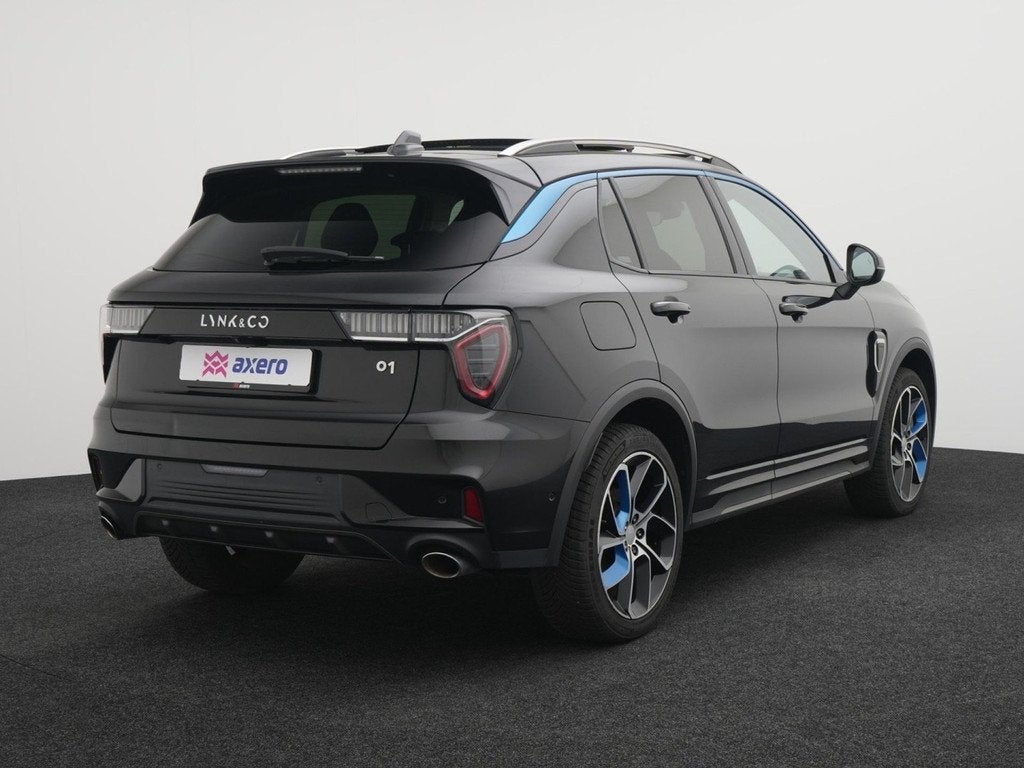 Lynk & Co 01 1.5 Bj 2022 Km 80.147 1e eigenaar Dealer onderh, Auto's, Stof, Zwart, 1854 kg, Hybride Elektrisch/Benzine