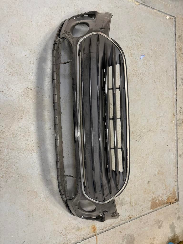 Voorbumper + Grille Mini Clubman One F54, Ophalen, Nieuw, Mini, Bumper