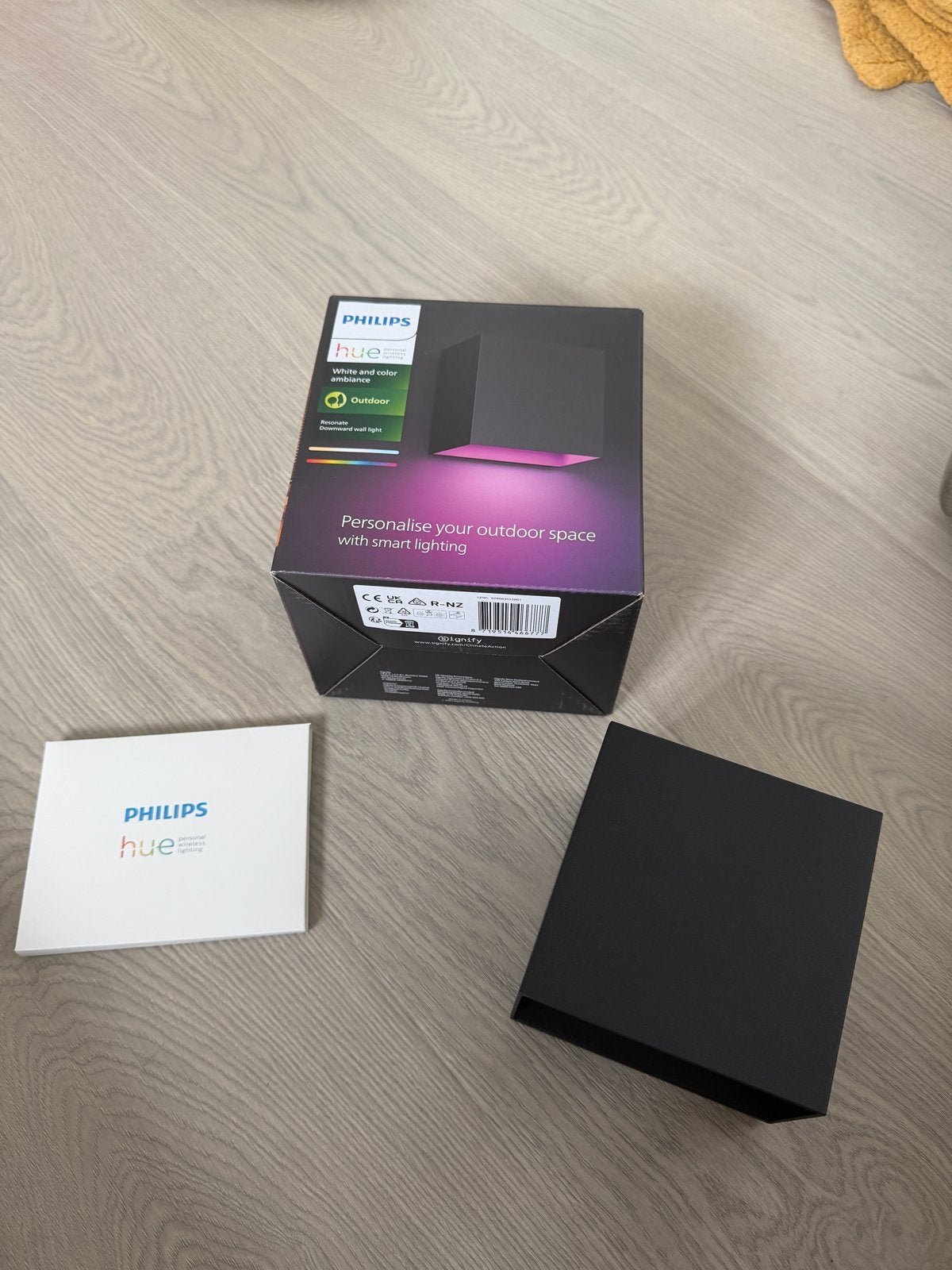 Philips Hue Outdoor Wandlamp - Smart Verlichting, Tuin en Terras, Overige materialen, Minder dan 50 watt, Wandlamp, Nieuw