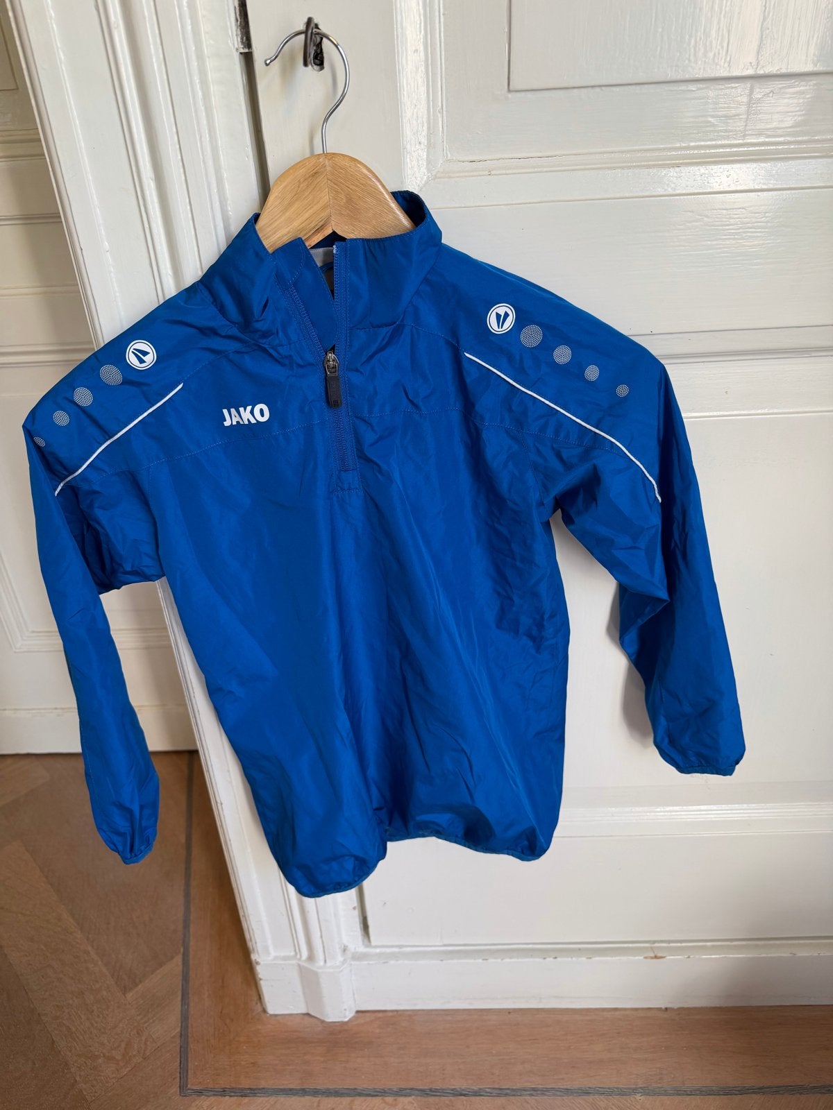 Jako sportjack voor jongens, maat 128 (7-8 jaar), Ophalen of Verzenden, Gebruikt, Jongen, Jas