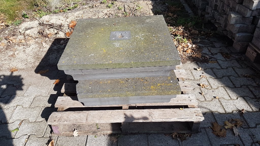 Dekplaten voor poortpilaar, Ophalen, Gebruikt