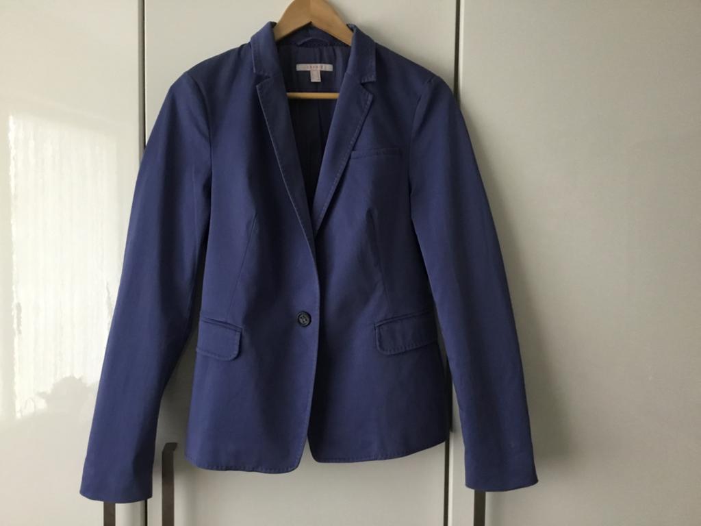 Blauw colbertje esprit maat 38, Ophalen