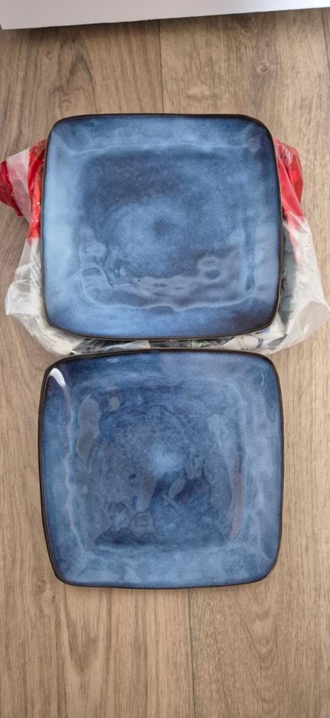 7 prachtige grote vierkante dinerborden blauw, Huis en Inrichting, Ophalen, Zo goed als nieuw, Bord(en), Overige stijlen