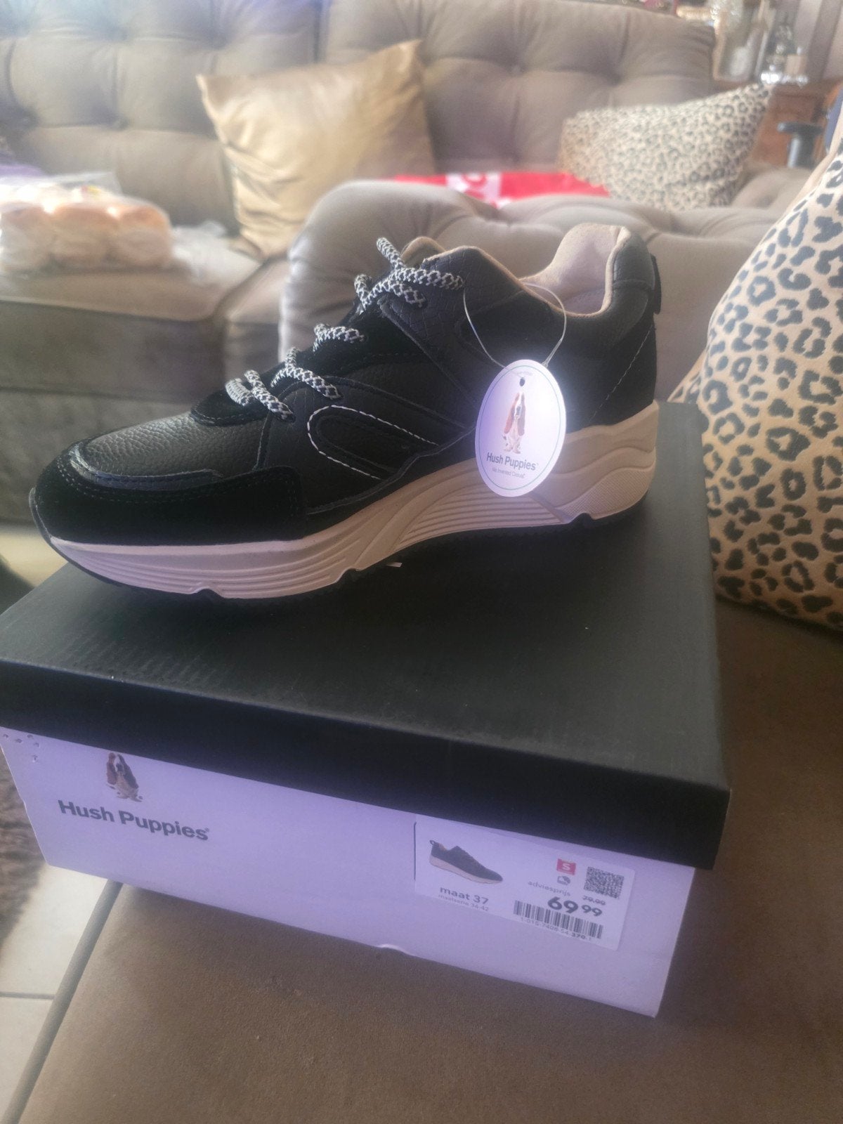 Nieuwe Hush Puppies schoenen maat 37, Nieuw, Ophalen of Verzenden, Hush Puppies, Instappers