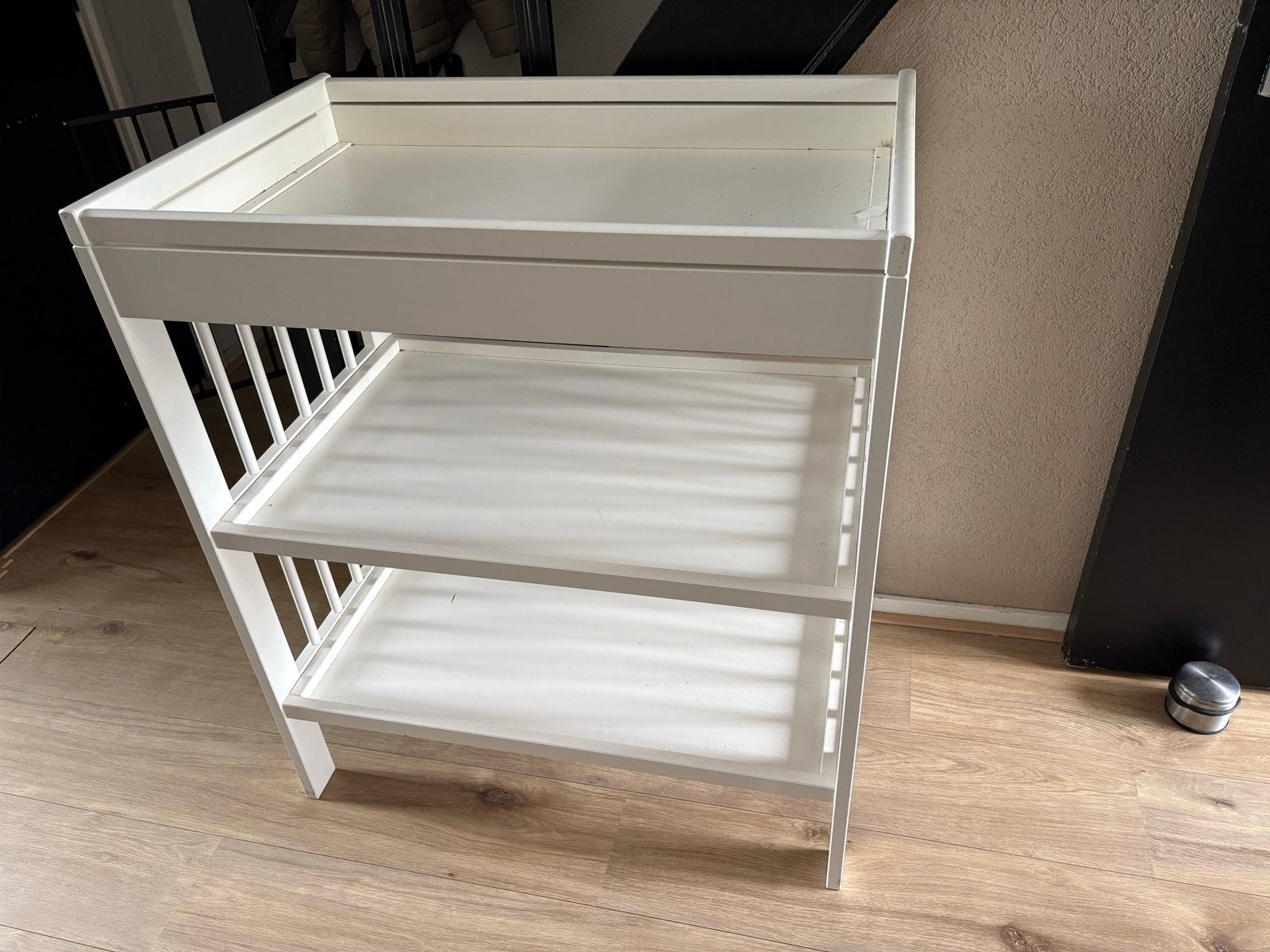 Witte Commode met Twee Planken, Ophalen, Gebruikt, 50 tot 70 cm, 75 tot 100 cm