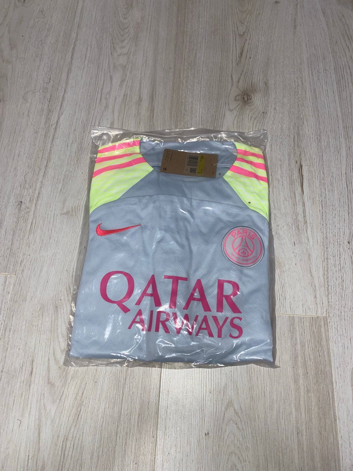 PSG tenue maat S, Ophalen of Verzenden, Nieuw in verpakking