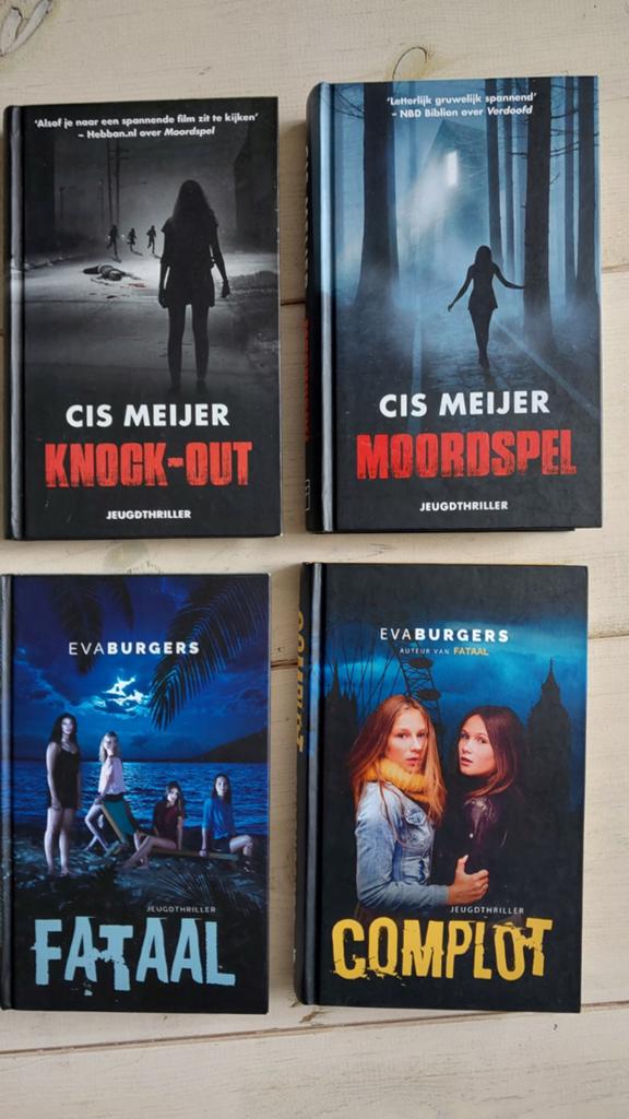 Jeugdthrillers: Cis Meijer & Eva Burgers - 4 Boeken, Ophalen of Verzenden, Gelezen, Cis Meijer, Eva Burgers, Fictie