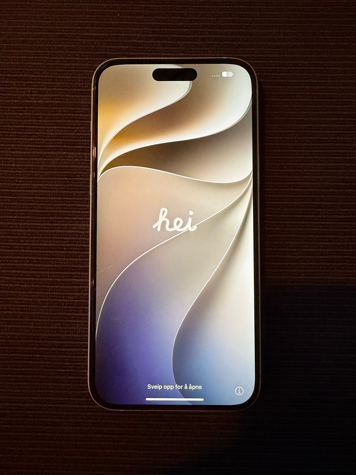 iPhone 15 Plus 128 GB - geel met nieuw scherm, Ophalen, 128 GB, Geel, Zo goed als nieuw