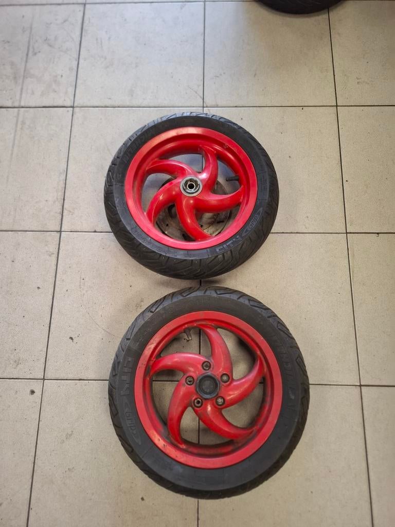 Runner Velgenset Rood - Gebruikt, Ophalen, Gebruikt, Overige typen, Piaggio
