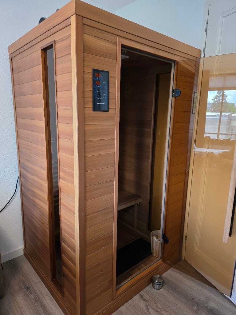 Infrarood sauna - 120x110x200 cm met vloerverwarming, 2 pers, Ophalen, Zo goed als nieuw, Infrarood, Complete sauna
