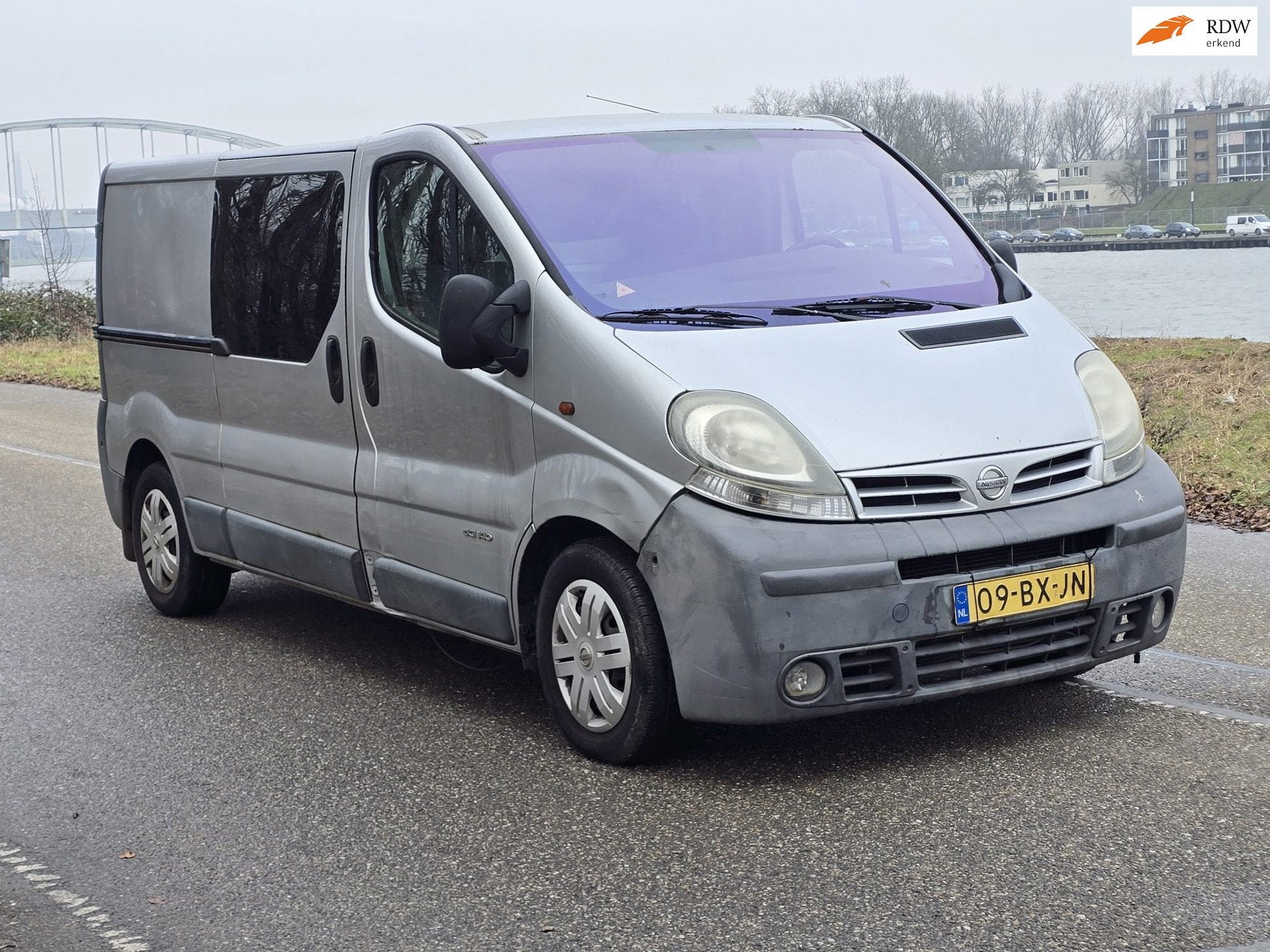 Nissan Primastar L2H1 2.5 CDI AC TREKHAAK, Voorwielaandrijving, Gebruikt, 4 cilinders, 1736 kg
