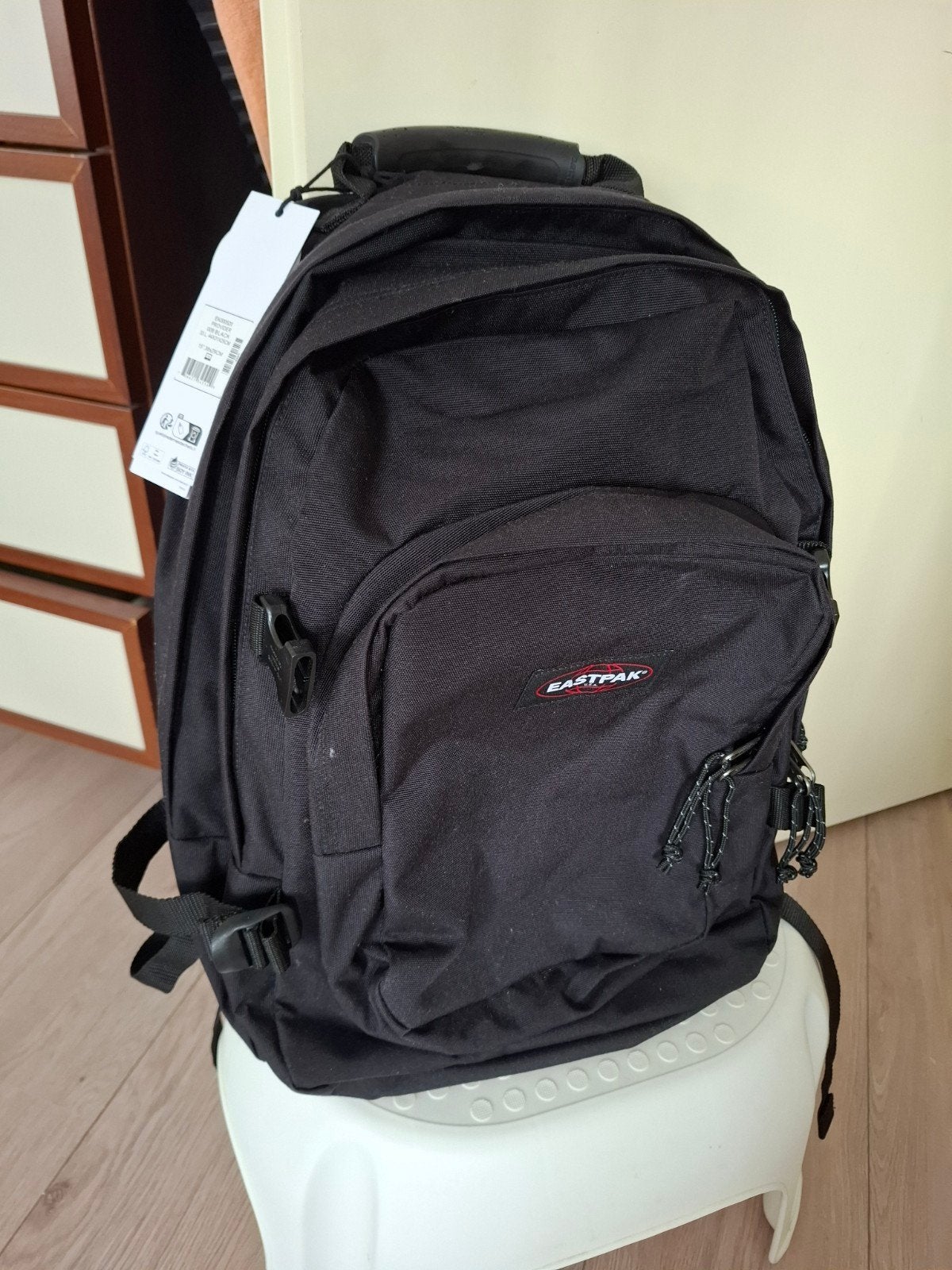 Eastpak ruime rugtas - Zwart, nieuw met label, 25 tot 40 cm, Nieuw, Waterdicht, Eastpak