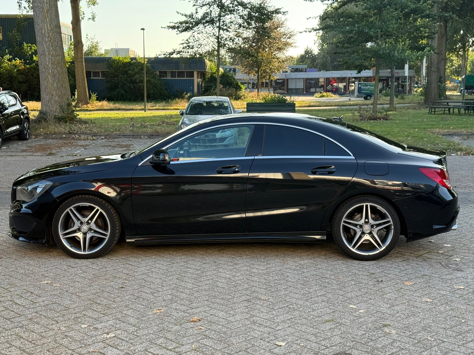 Mercedes-Benz CLA 200 CDI AMG AUTOMAAT CRUISE CAMERA, Auto's, CLA, Gebruikt, Zwart, Bedrijf