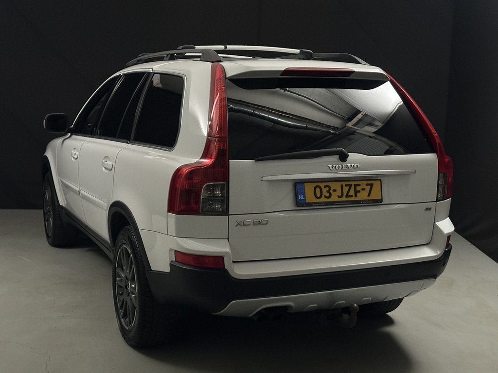 Volvo XC90 3.2 Momentum 7 Persoons*AC*CC*Full Leather*, Auto's, Volvo, 238 pk, Gebruikt, 7 stoelen, Wit
